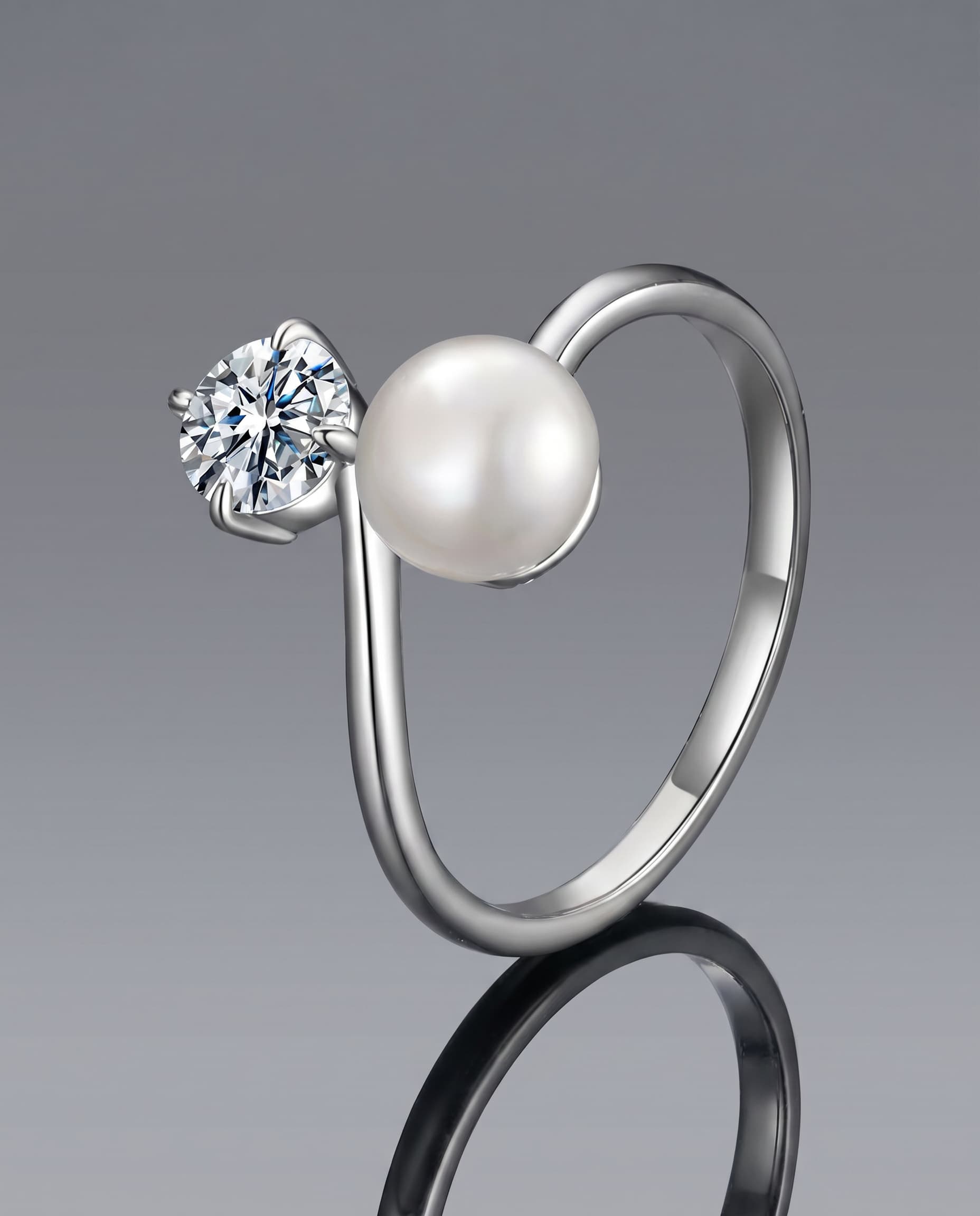 LUNA - Moissanite & Pearl - Silver 925 | 925 Sterling Silver | Lexan